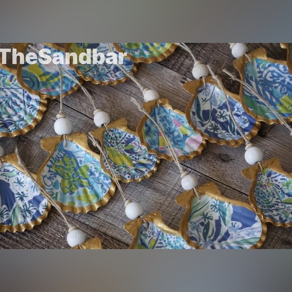 Set of 2 Gold Scallop Seashell Ornaments Housewarming Gift Decoupaged TheSandbar - Picture 2 of 5